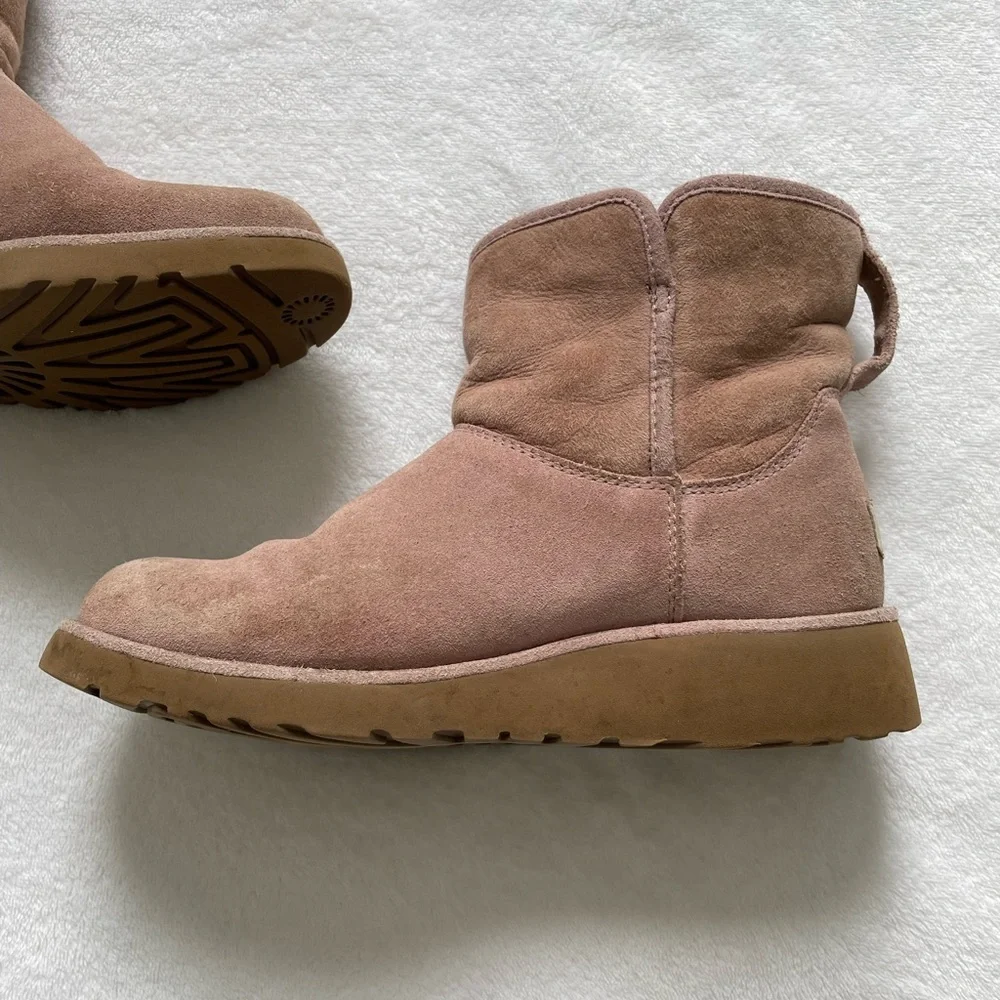Ugg Light Pink Wedged Short Booties